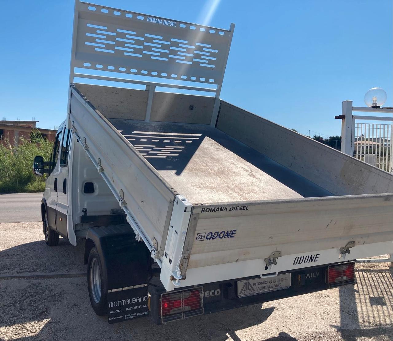 Iveco Daily 35c12 doppia cabina ribaltabile tre lati