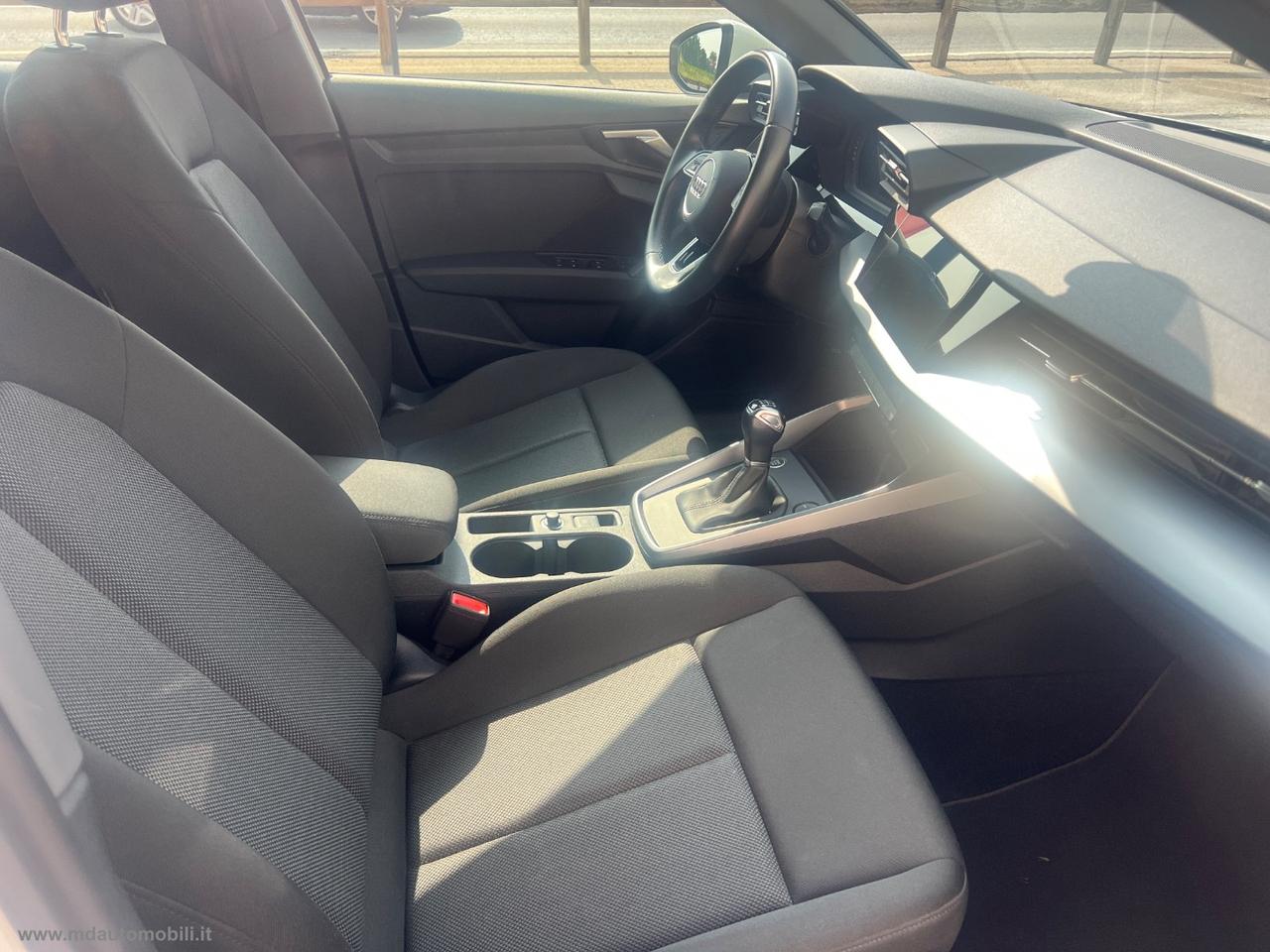 AUDI A3 SPB 30 TFSI Business SOLO KM.38000 RETROCAMERA UFFICIALE