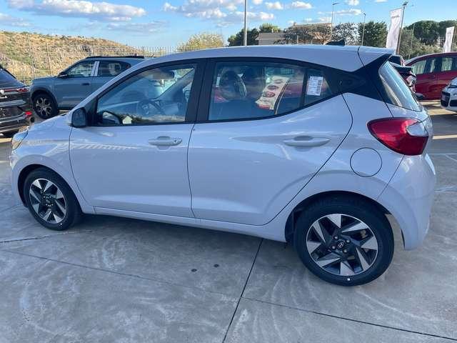 Hyundai i10 i10 1.0 mpi Connectline 63cv auto (NUOVA)