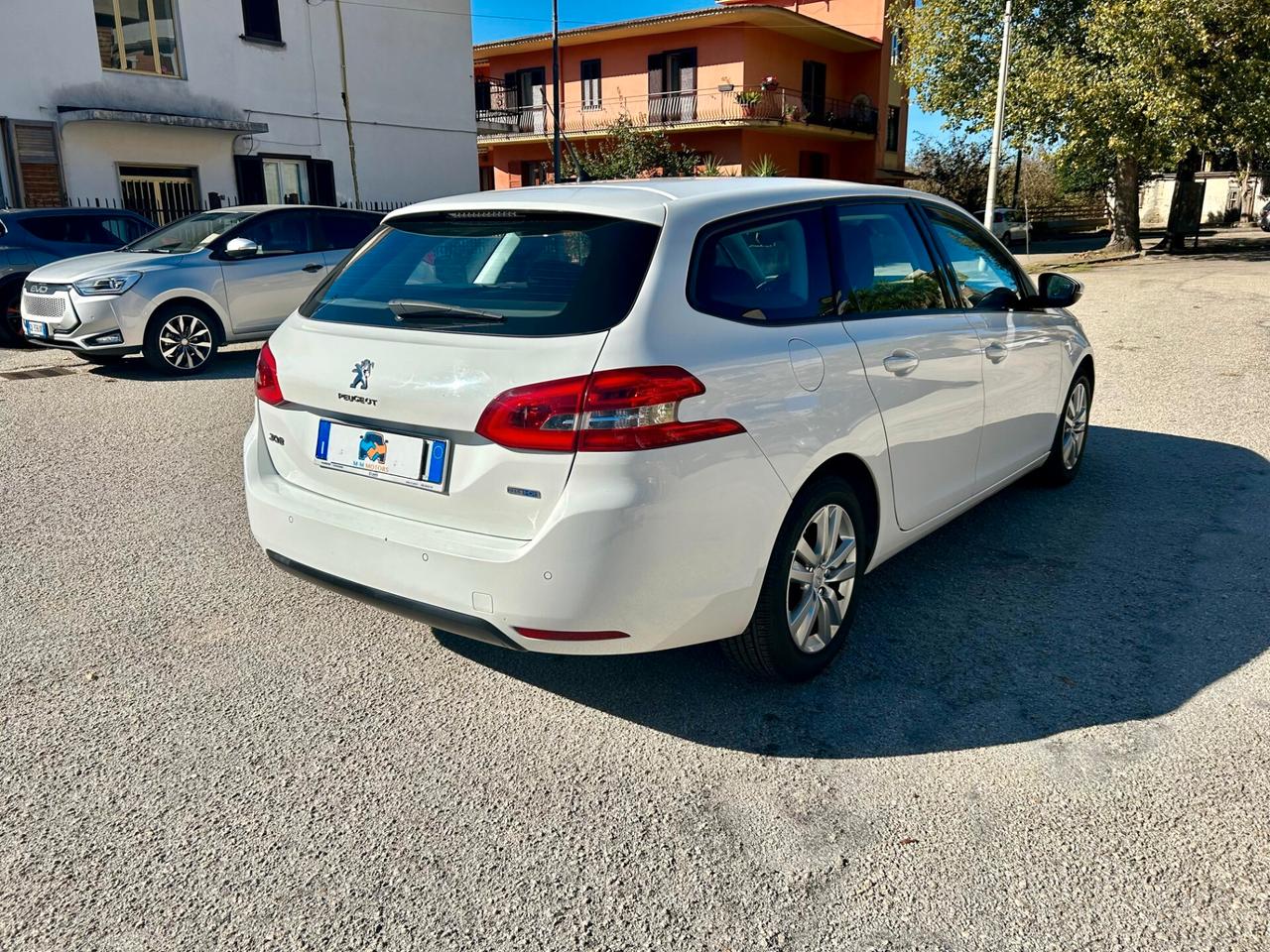 Peugeot 308 BlueHDi 150 S&S SW Allure