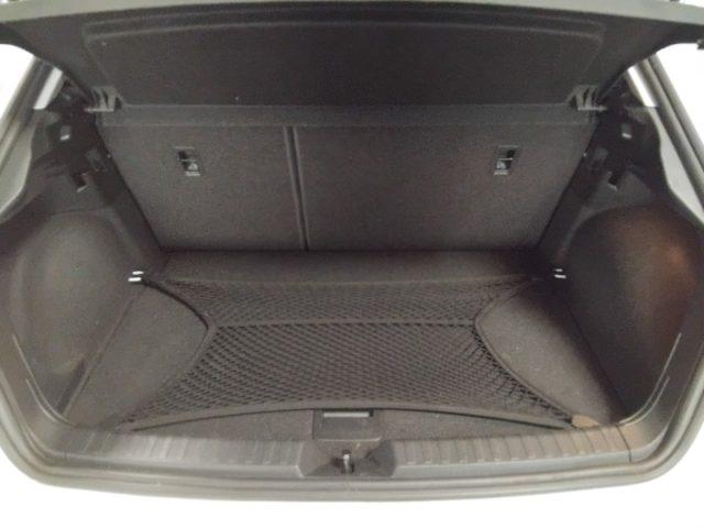 AUDI A1 citycarver 30 TFSI S tronic Identity Contrast