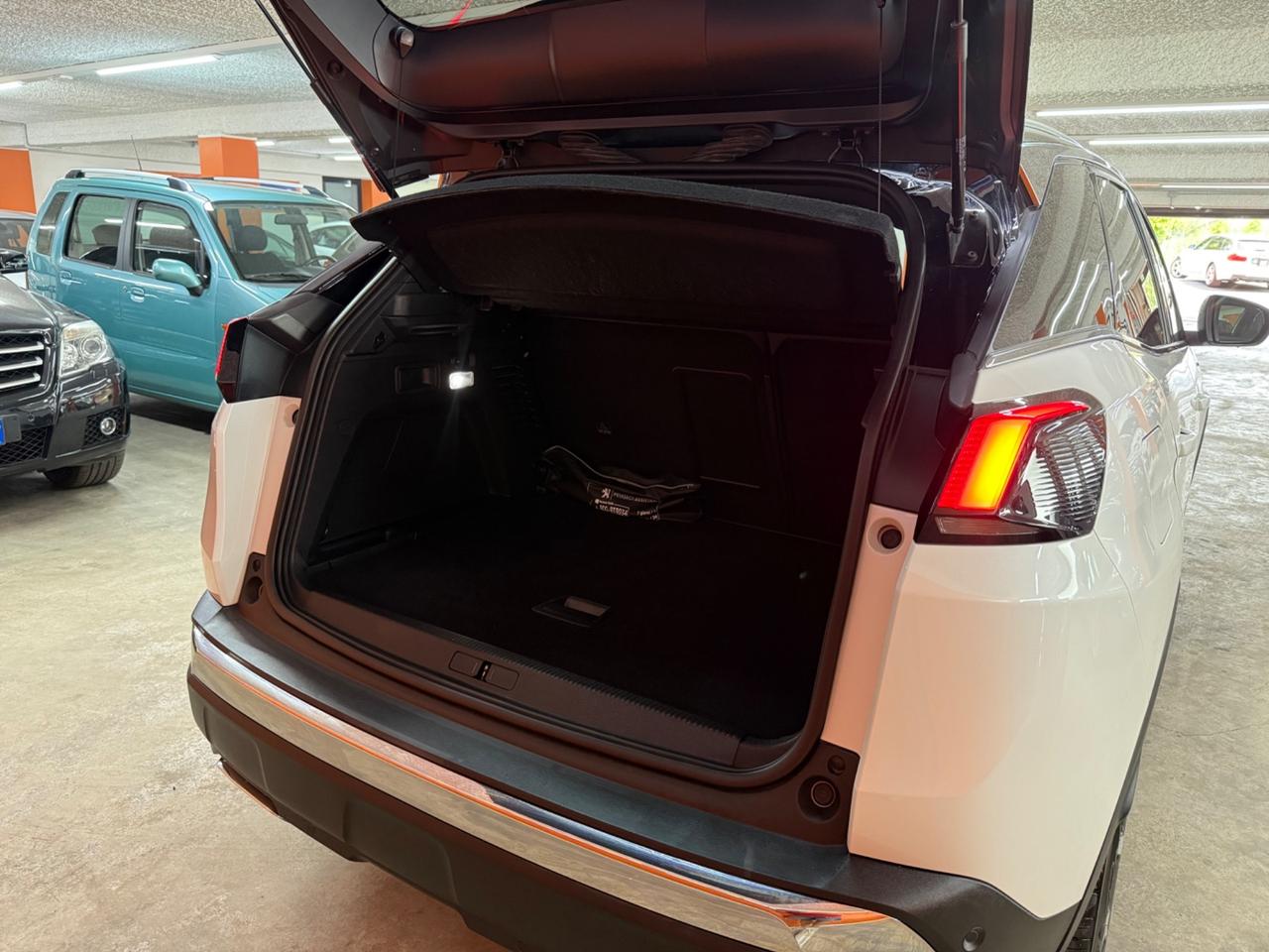 Peugeot 3008 BlueHDi 150 S&S GT Line Gancio Traino