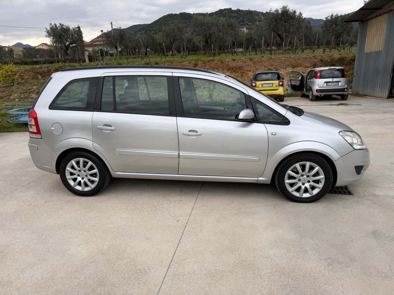 Opel Zafira 1.7 CDTI 110CV Cosmo