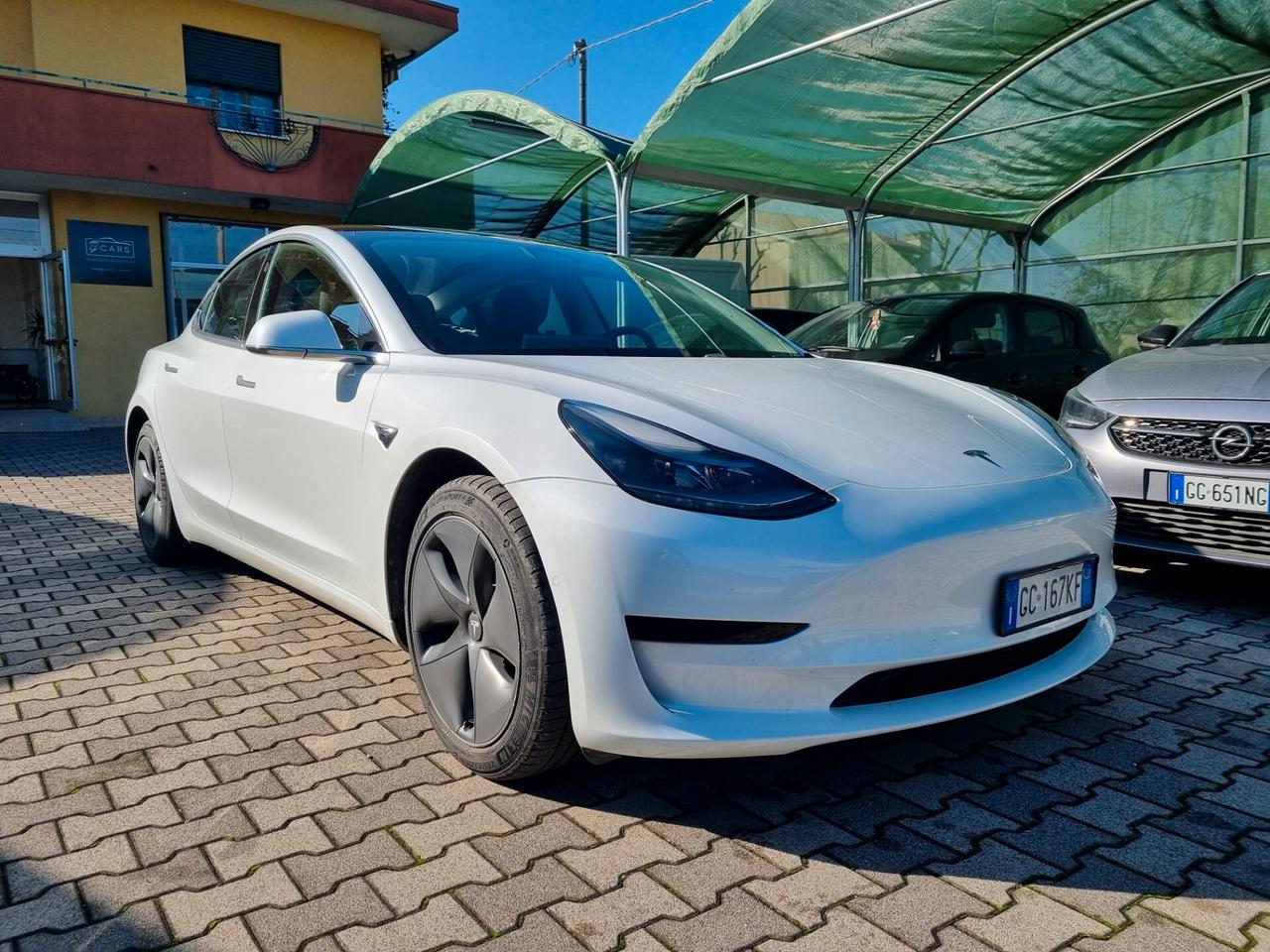 Tesla Model 3 Standard