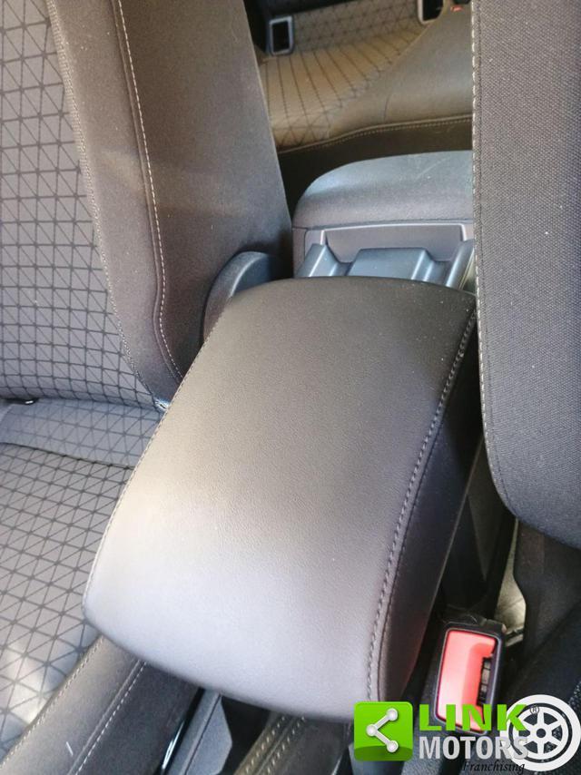 VOLKSWAGEN T-Cross 1.0 TSI 110 CV DSG Style