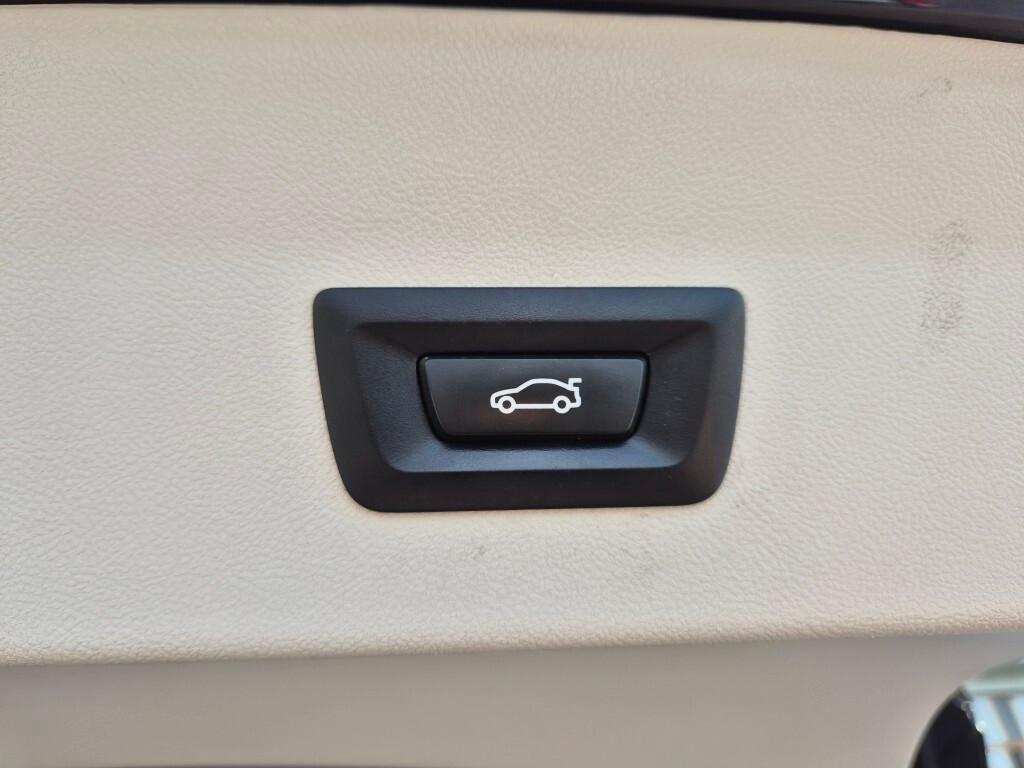 Bmw X4 x-Drive 20d 48V CERCHI 20 LED CAMERA
