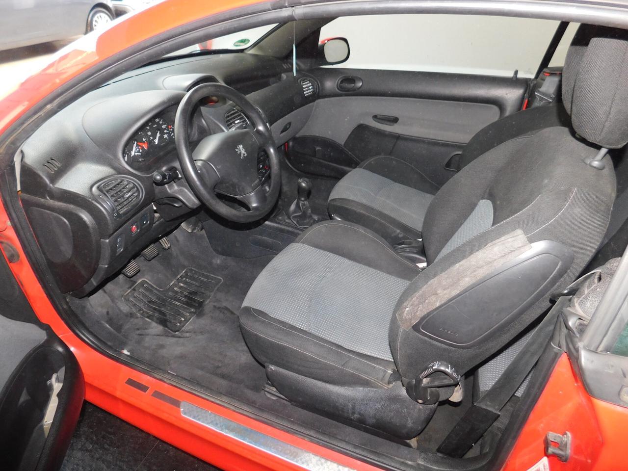 Peugeot 206 1.6 16V CC