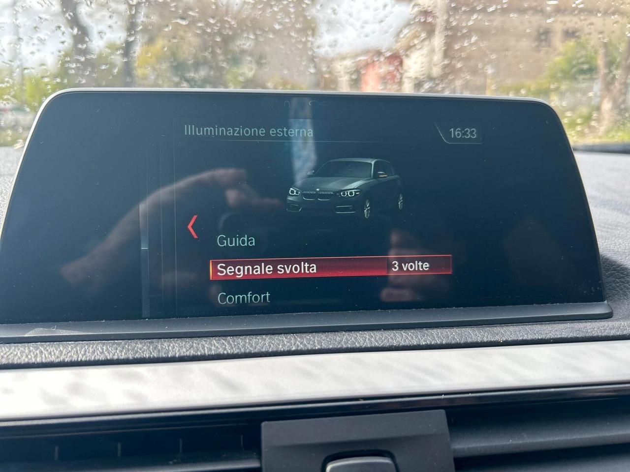 Bmw 116 116d 5p. Efficient Dynamics Urban