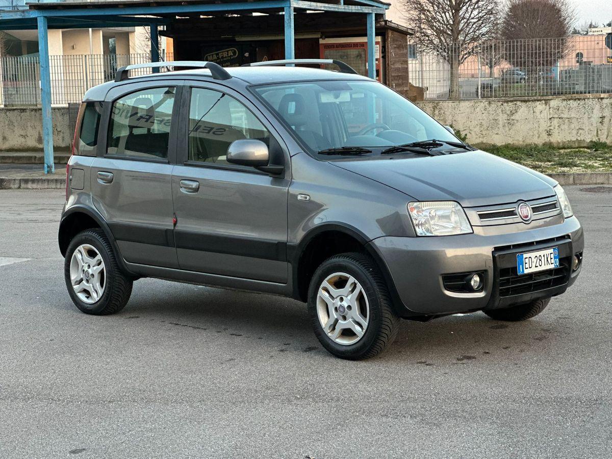 FIAT - Panda - 1.2 4x4 Glam