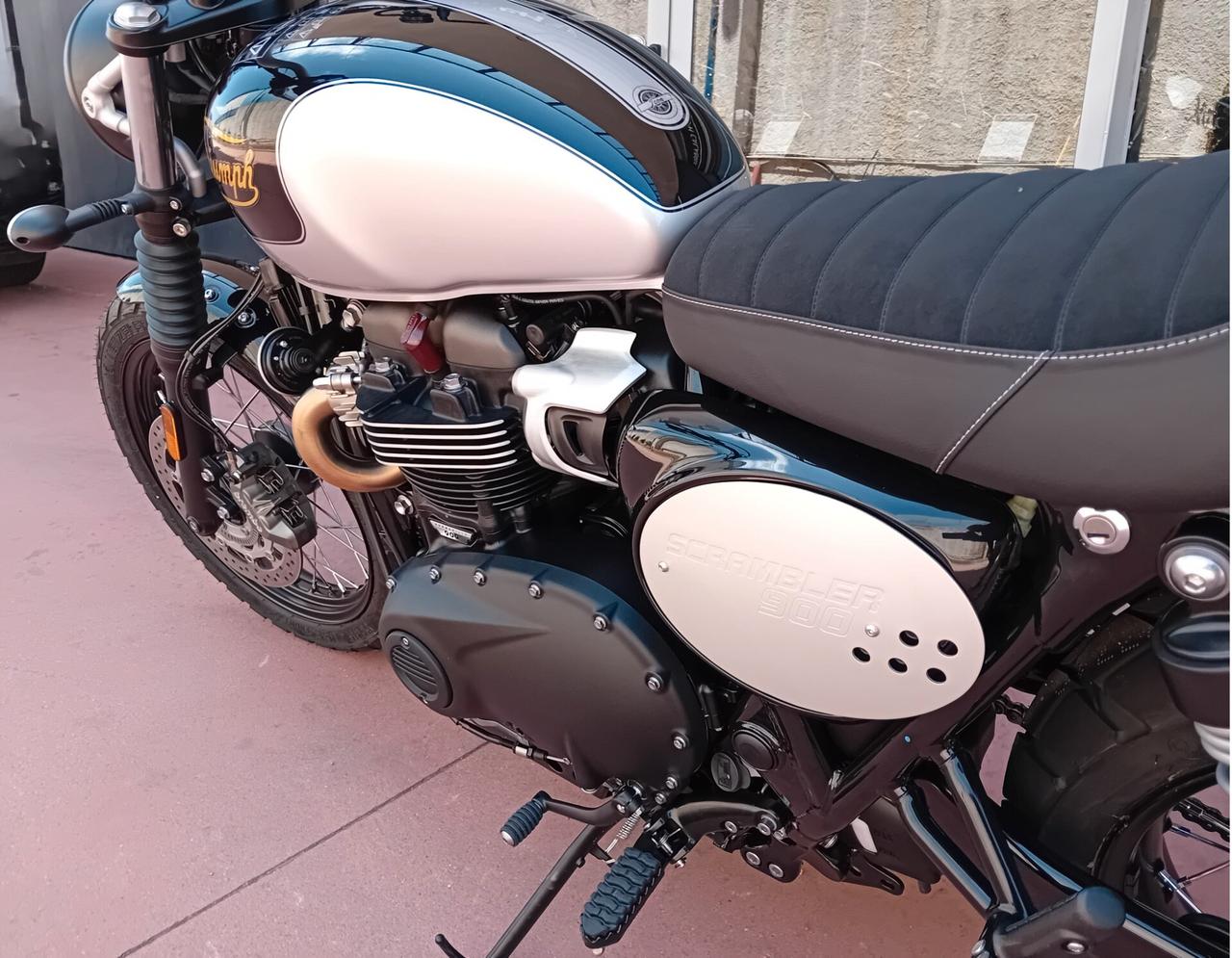 Triumph Scrambler 900 ICON EDITION