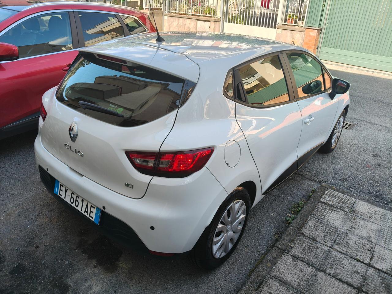 Renault Clio 1.5 DCI 75CV FULL OPTIONAL 2015