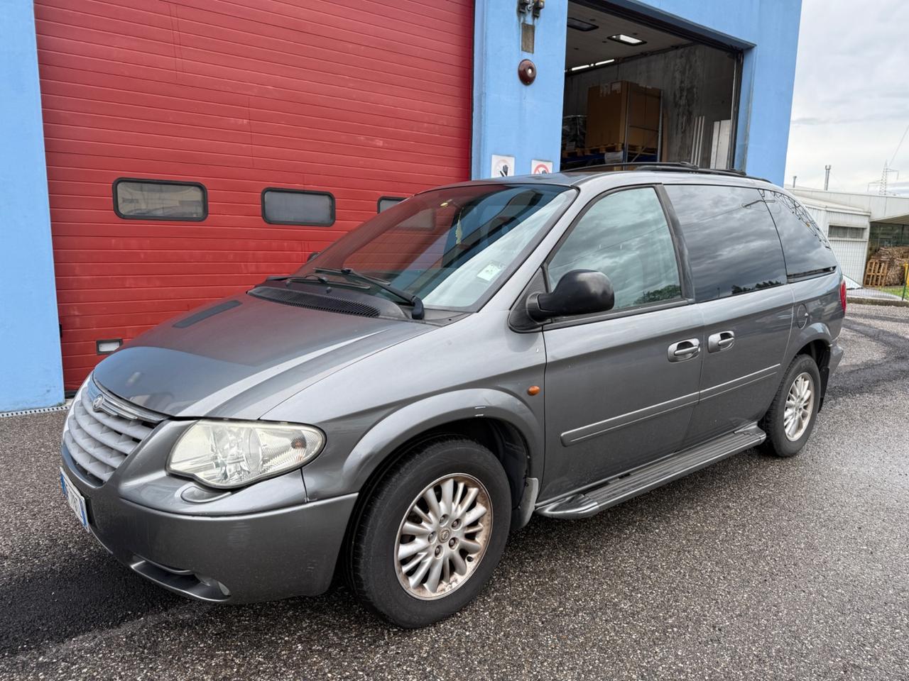 Chrysler Voyager 2.5 - Auto per disabili