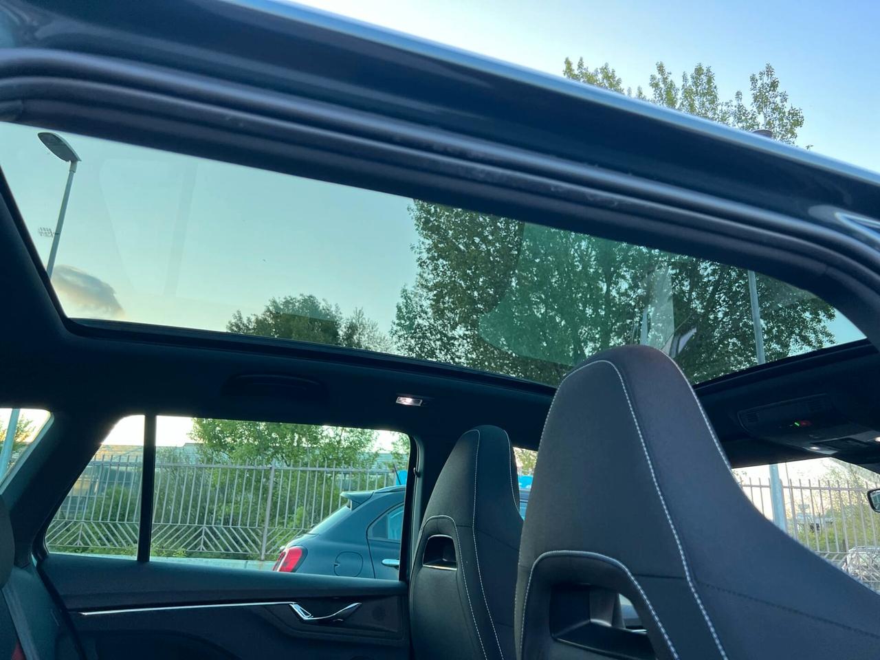 Skoda Kamiq 1.6 TDI 115Cv MONTECARLO TETTO