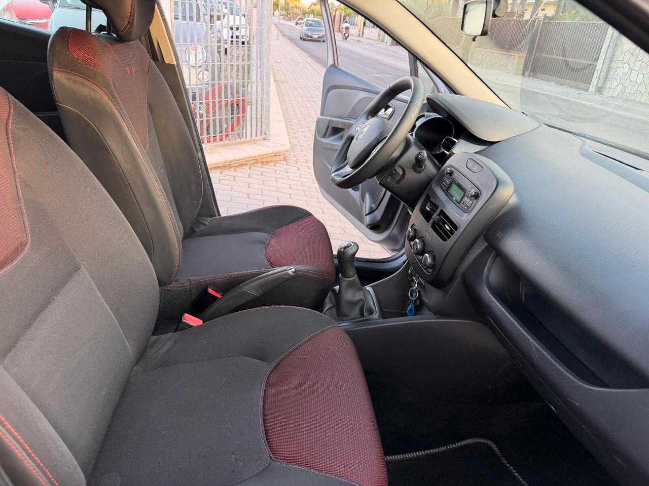Renault Clio 1.2 75CV GPL 5 porte Live-09/2014