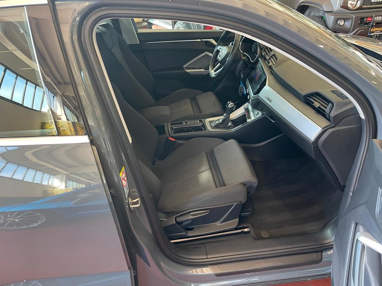 Audi Q3 SPB 35 TDI S tronic Business Plus