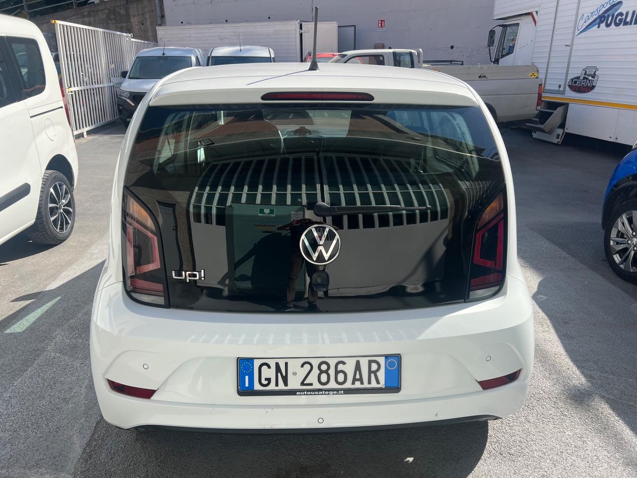 Volkswagen up! 1.0 5p. EVO beats BlueMotion Technology