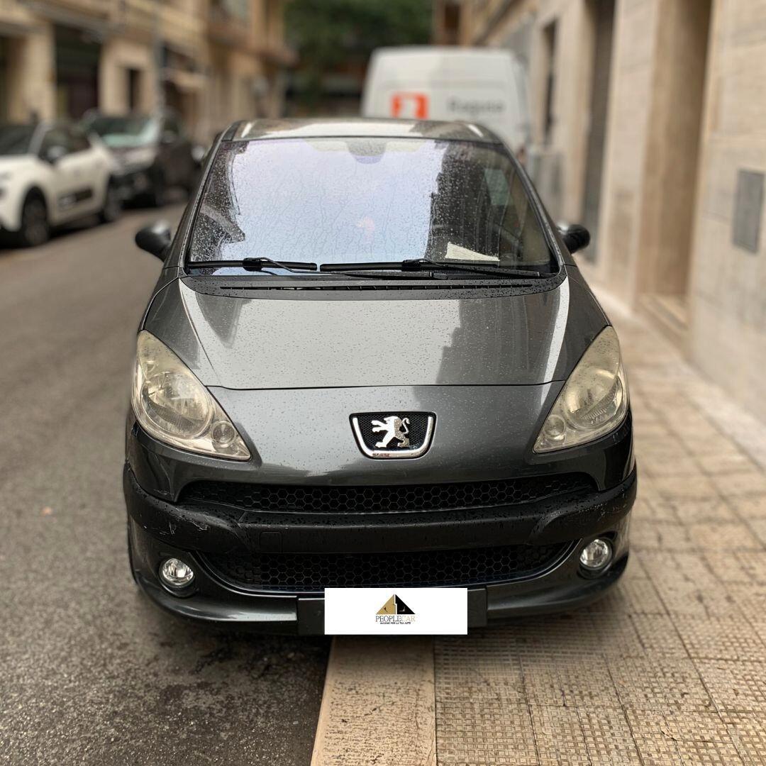 Peugeot 1007 **CAMBIO AUTOMATICO**