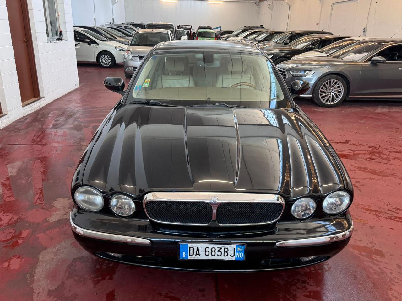 Jaguar XJ 4.2 V8 cat Sovereign