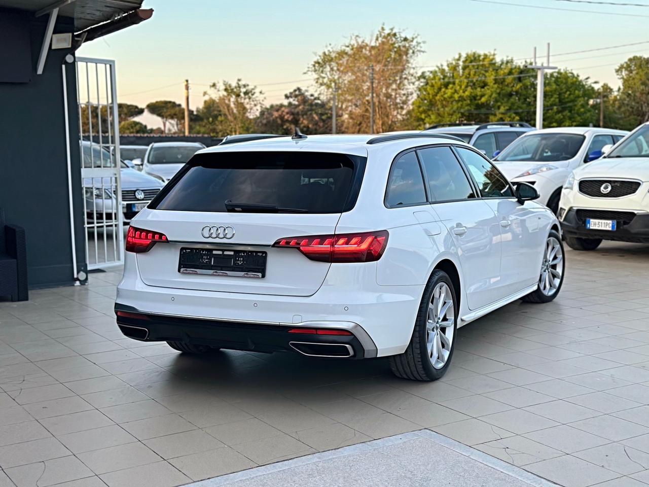 Audi A4 Avant 40 TDI S tronic Garanzia
