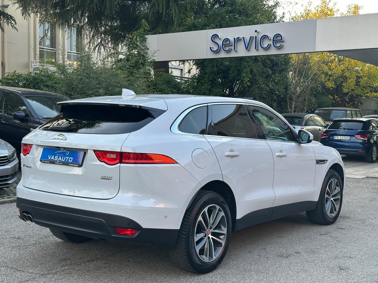 Jaguar F-Pace 2.0 D 180 CV AWD Portfolio