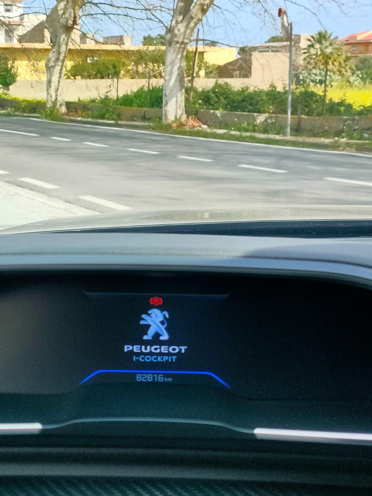 Peugeot 508 BlueHDi 130 Stop&Start EAT8 SW Allure Pack