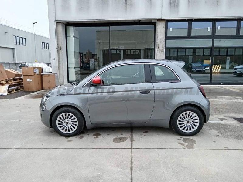 FIAT 500e LA NUOVA 500 42 kWh (Red)