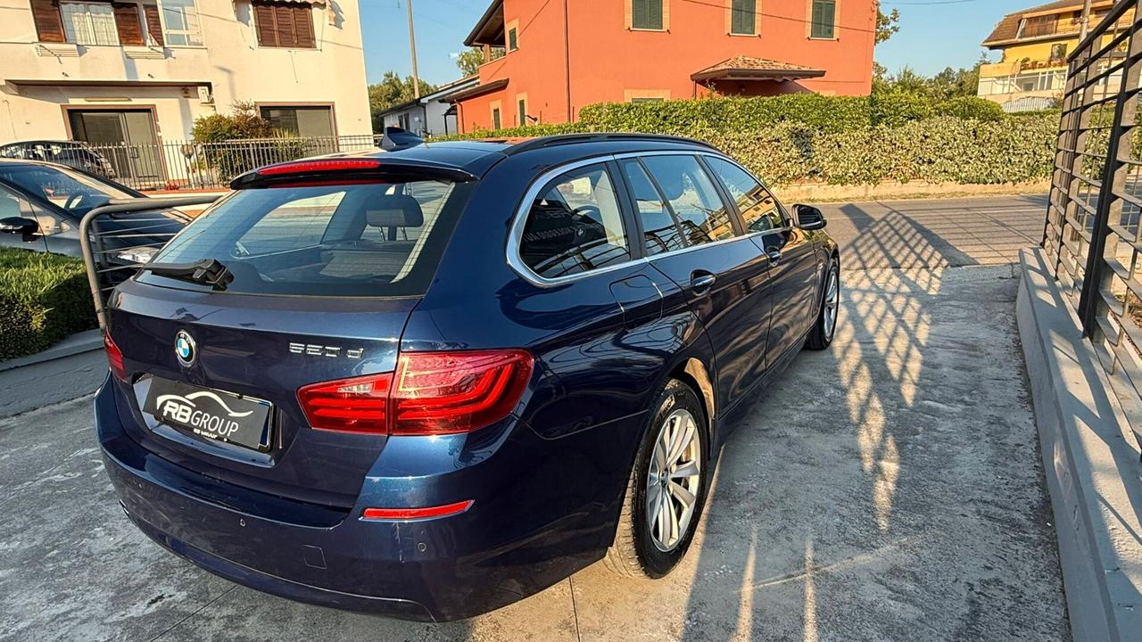 Bmw 520 520d Touring Luxury Autom.