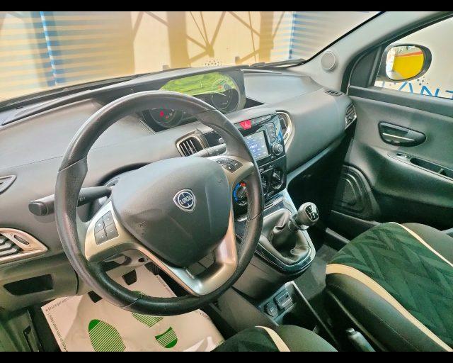 LANCIA Ypsilon 1.2 Gold 69cv