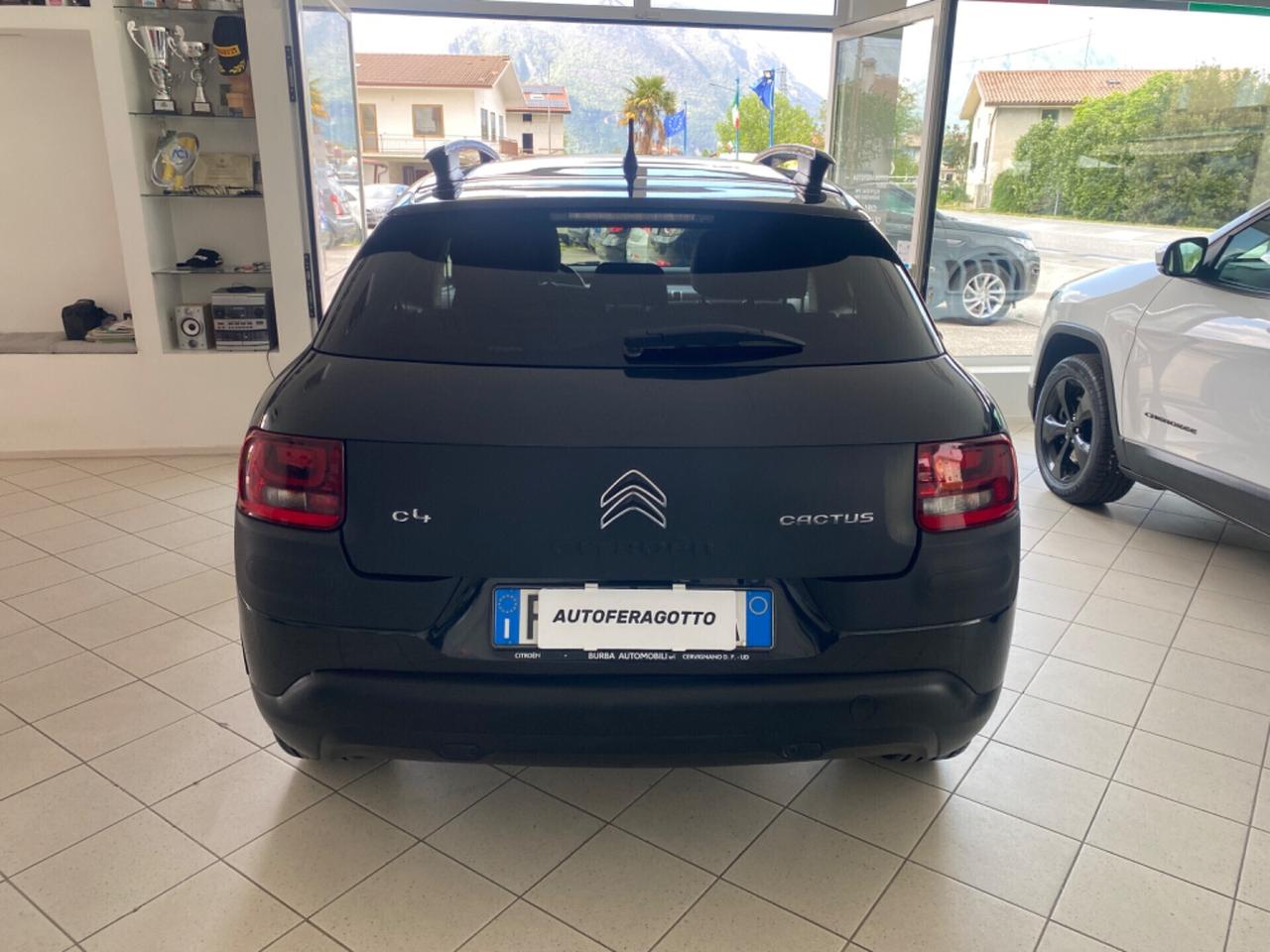 Citroen C4 Cactus 1.2 5P - 2017