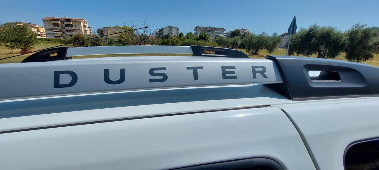 DUSTER 1,6 GPL DI SERIE CASA MADRE NAVIGATORE TELEFONO SENSORI FULL FULL 110 CV