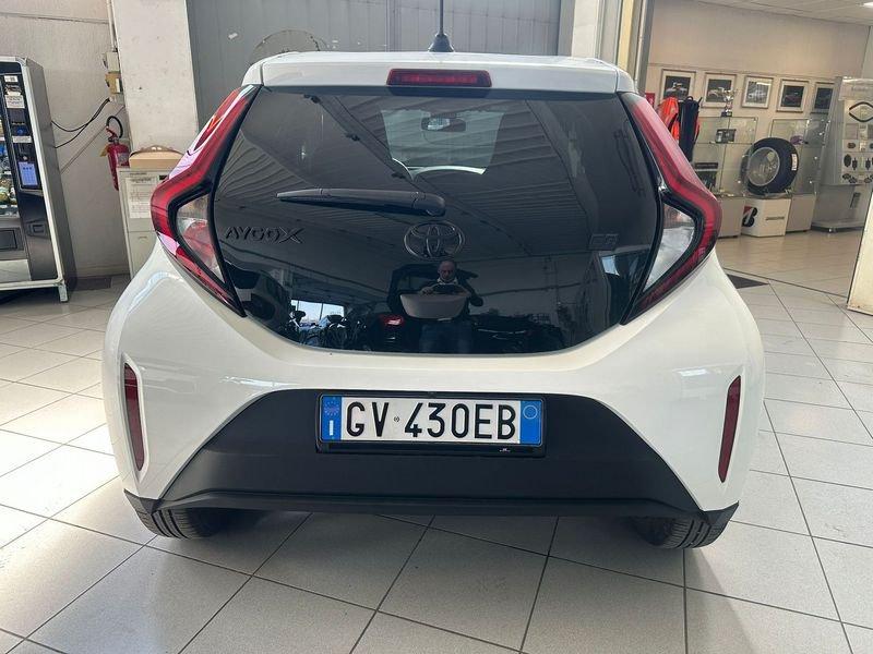 Toyota Aygo X 1.0B (72 CV) Active