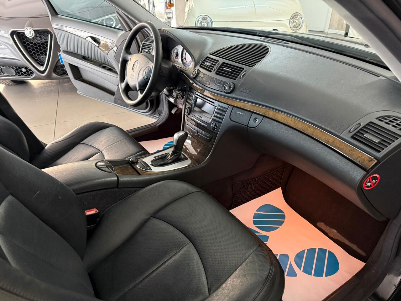 MERCEDES E220 AVANTGARDE 2004 12 MESI DI GARANZIA