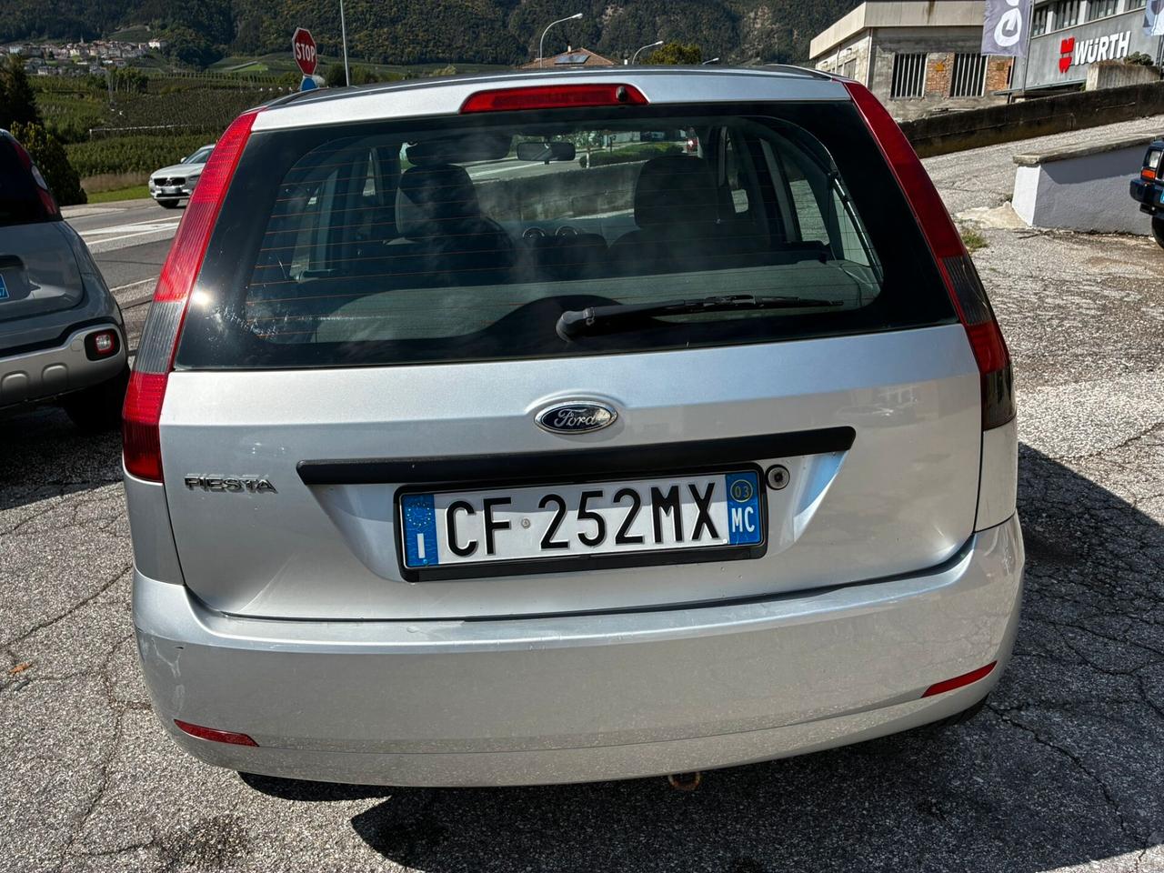 FORD FIESTA 1.2 BENZINA 75CV EURO 4 - NEOPATENTATI