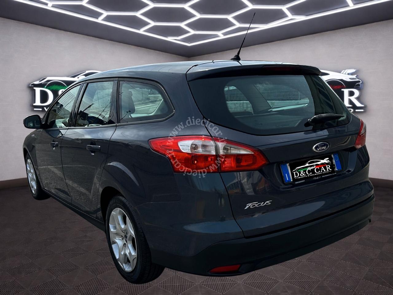 Ford Focus 1.6 TDCi 115 CV SW TAGLIANDI DISTRIBUZIONE GOMME FATTI