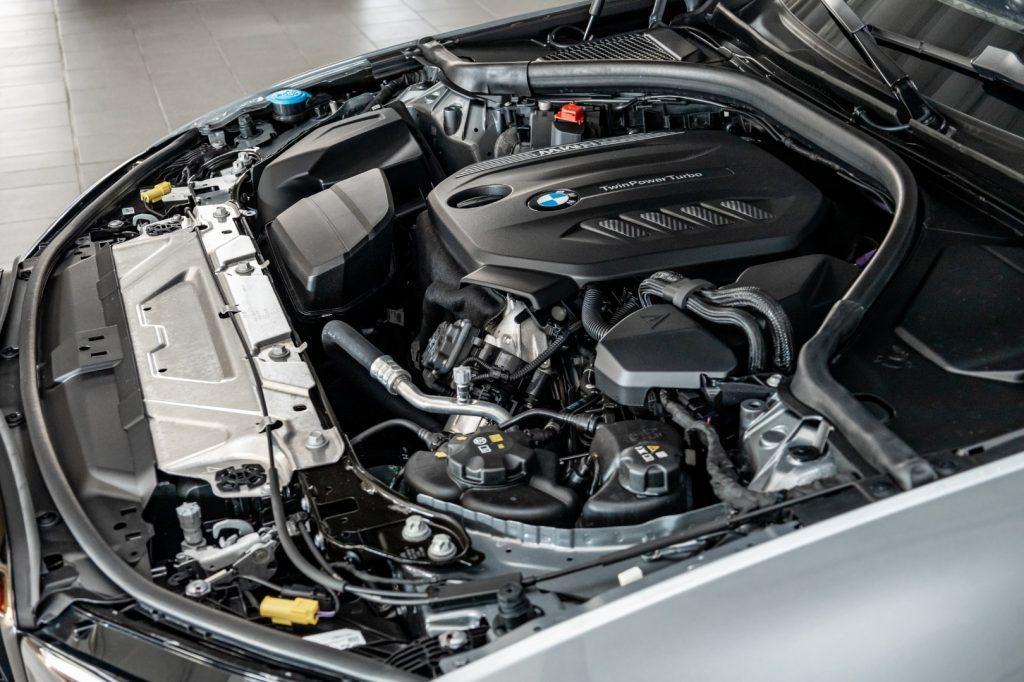 BMW 318 d 48V Msport