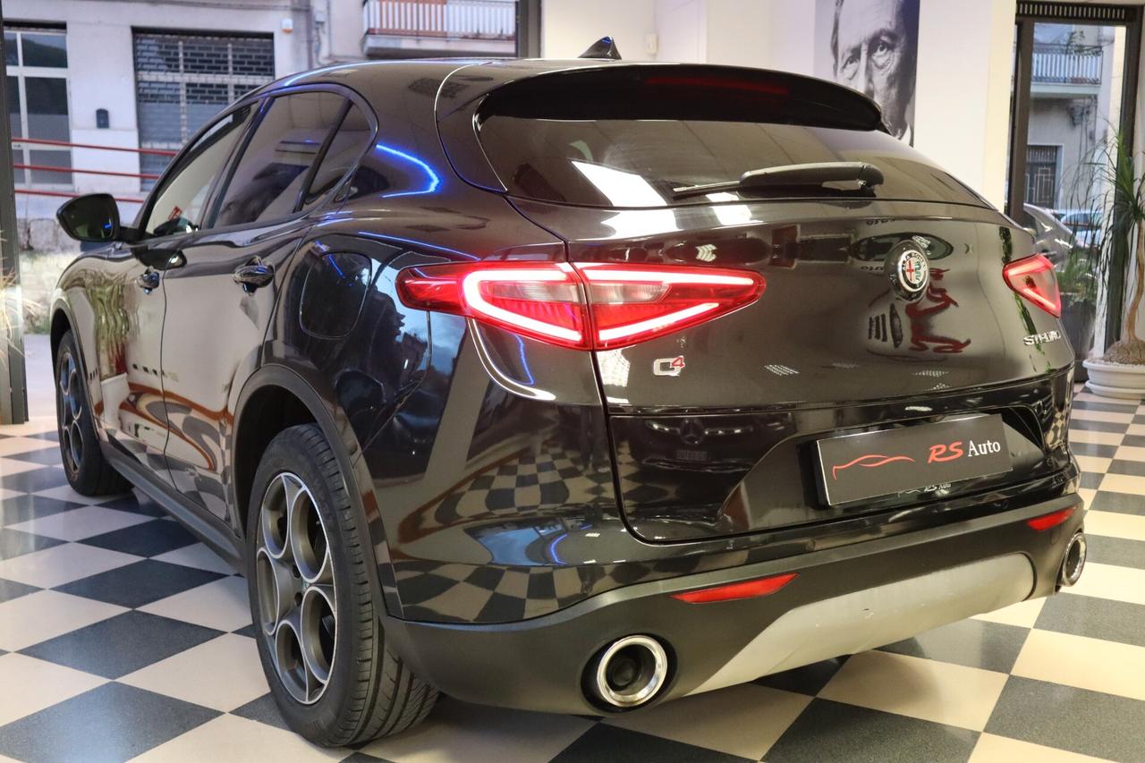 Alfa Romeo Stelvio 2.2 Turbodiesel 210 CV AT8 Q4 Super