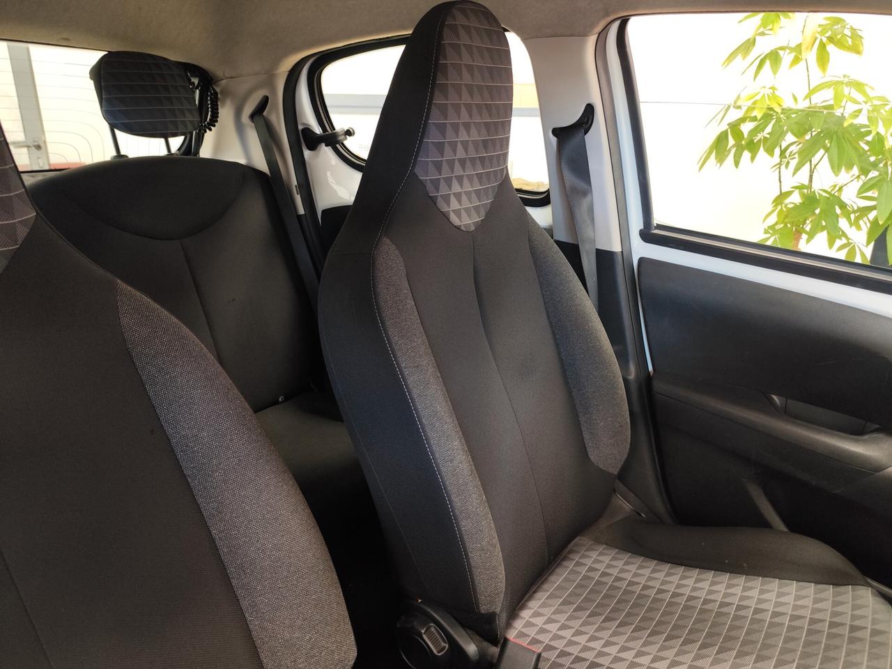 Peugeot 108 VTi 72 S&S 5 porte Allure