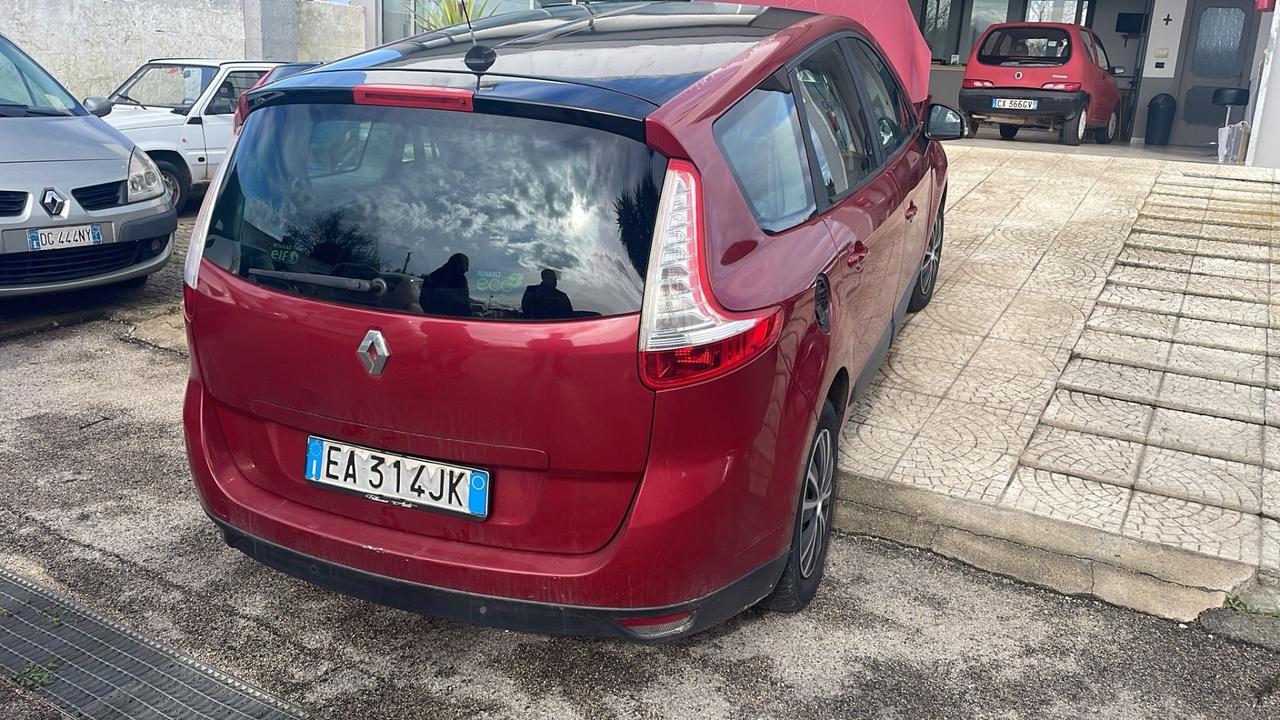 Renault Scenic 1.5 dCi 110CV 7 Posti