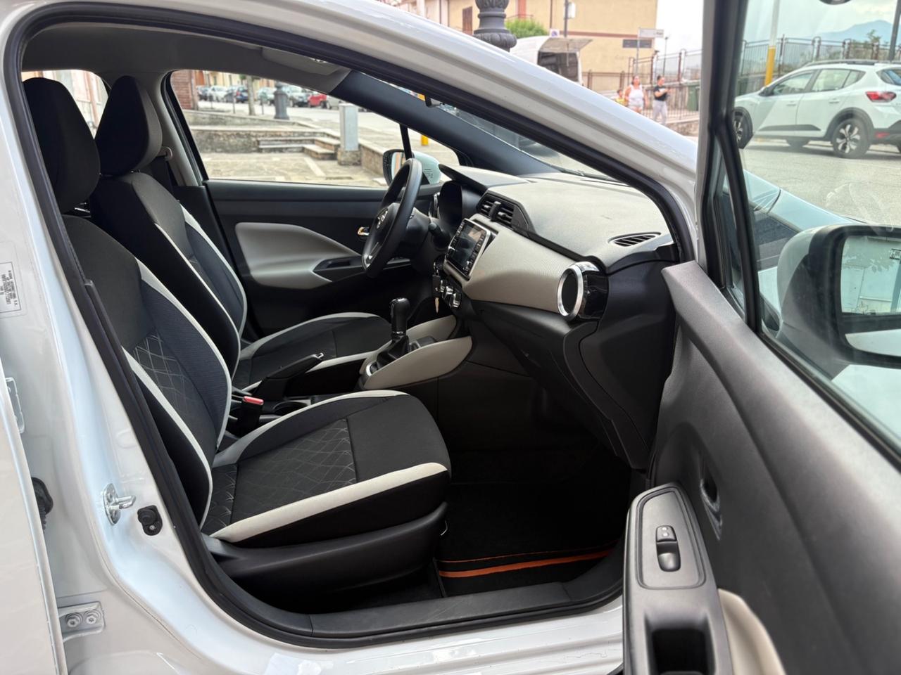 Nissan Micra 0.9 5Porte Acenta FULL/LED/NAV