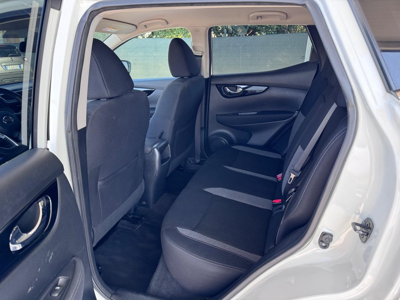 Nissan Qashqai 1.6 dCi 2WD Business
