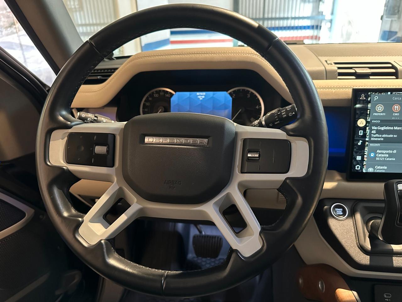 Land Rover Defender 110 3.0D I6 200 CV AWD Auto SE