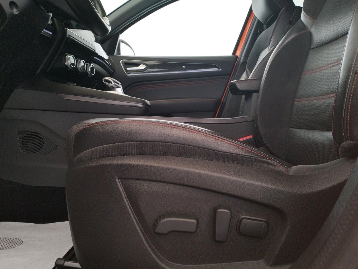 Renault Arkana Hybrid E-Tech 145 CV R.S. Line