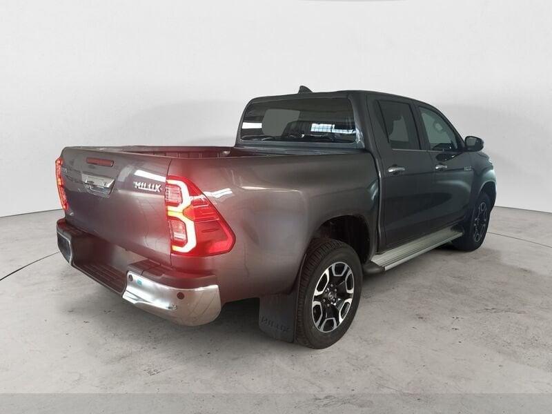 Toyota Hilux Hilux 2.4 D-4D A/T 4WD 4 porte Double Cab Executive