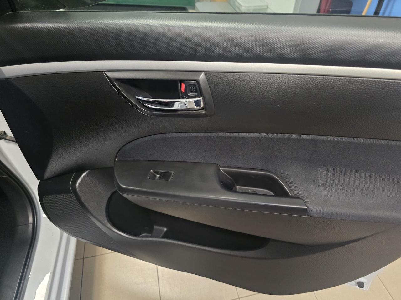 Suzuki Swift 1.2 VVT 4WD 5 porte GL Top