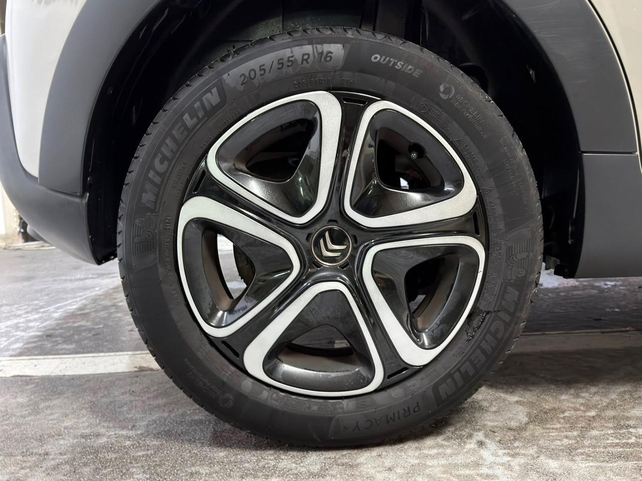 Citroen C3 BlueHDi 100 S&S Shine Pack