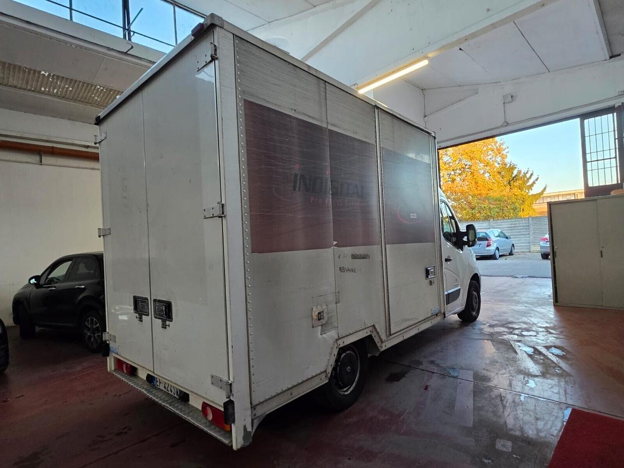 Renault Master neopatentati