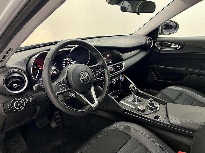 Alfa Romeo Giulia 2.2 Turbodiesel 150 CV AT8