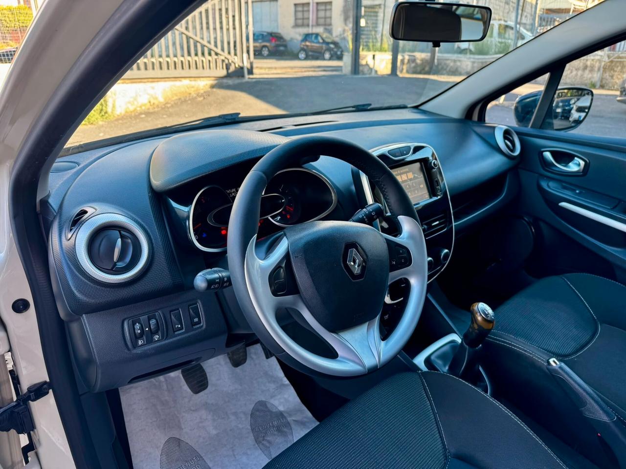 Renault Clio dCi 8V 90CV Start&Stop 5 porte Energy Duel