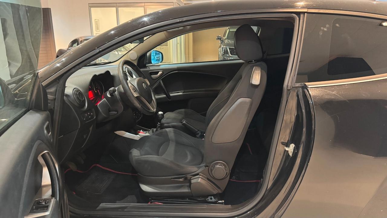 ALFA ROMEO MITO 1.3 D 95 CV - 2011