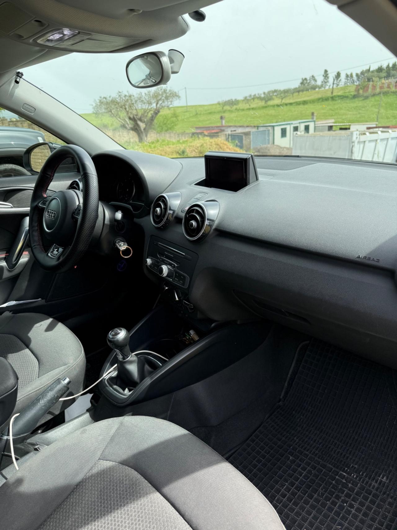Audi A1 SPB 1.0 TFSI ultra S tronic Sport